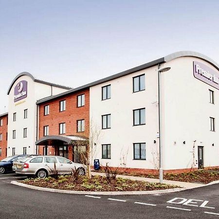 Premier Inn Barrow In Furness Eksteriør billede